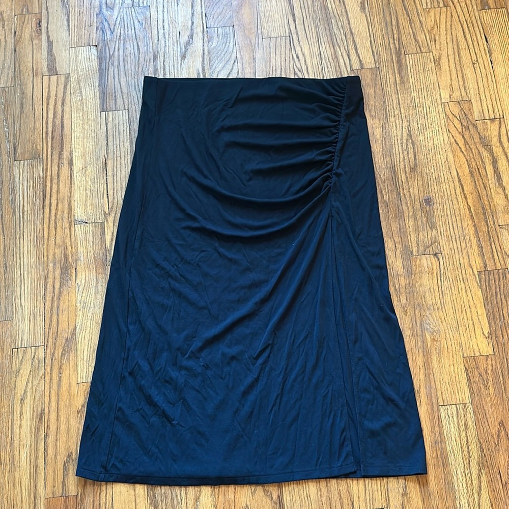 Aritzia Wilfred skirt